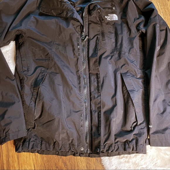 NORTHFACE Jacket - Picture 5 of 9